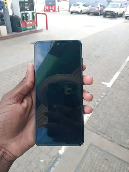 Samsung A05 photo 2