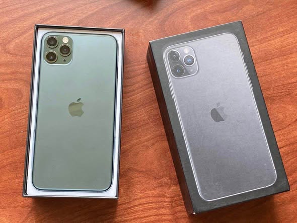 IPHONE 11 PRO MAX 512GB photo 2