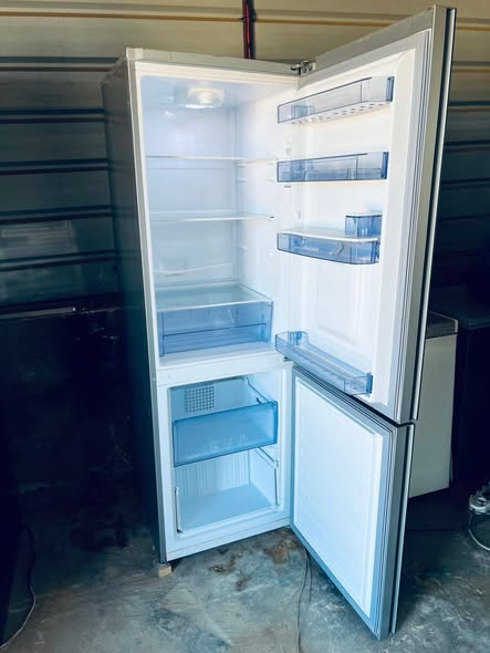 Mirror fridge photo 2