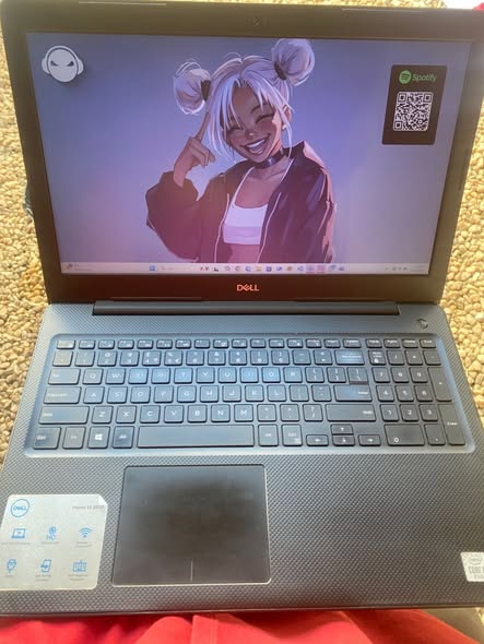 Dell Vostro laptop photo 3
