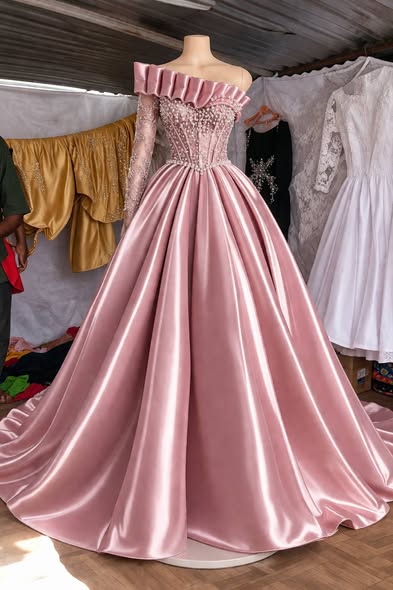 Evening gowns photo 3
