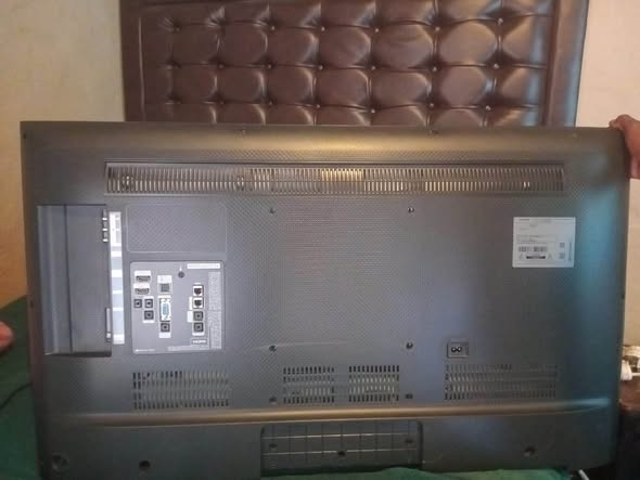 40 inch smart tv photo 1