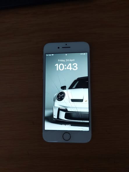 Iphone 8 64 GB photo 2