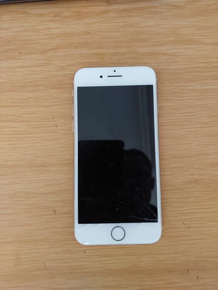 Iphone 8 64 GB photo 1