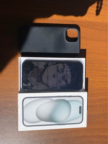 iPhone 15 photo 5