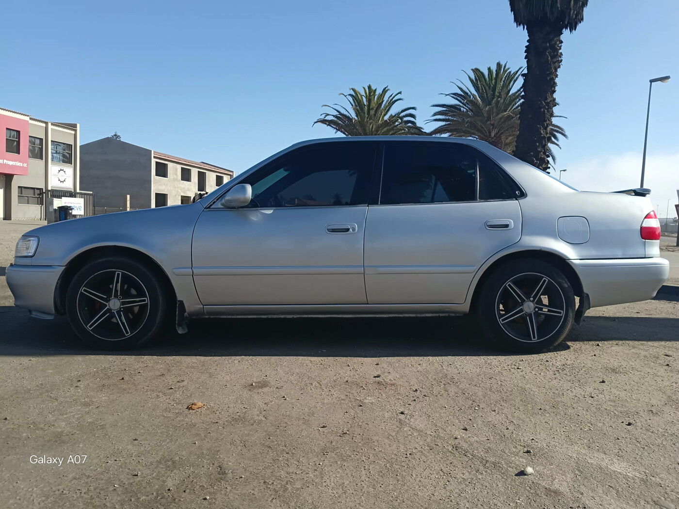 TOYOTA COROLLA CLAYSTAL LIGHTS AVAILABLE photo 1
