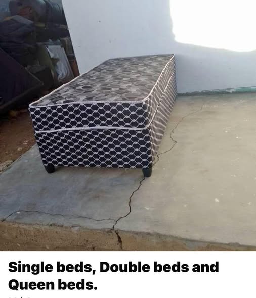 Single beds, Double beds, queen beds photo 1