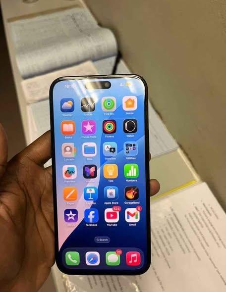 IPhone 15 Plus photo 1