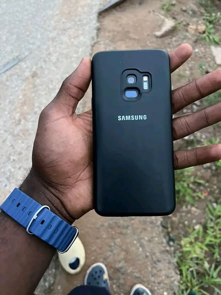 Samsung s9+ photo 2