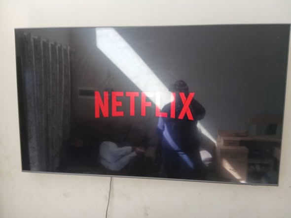 Samsung 65inch photo 3