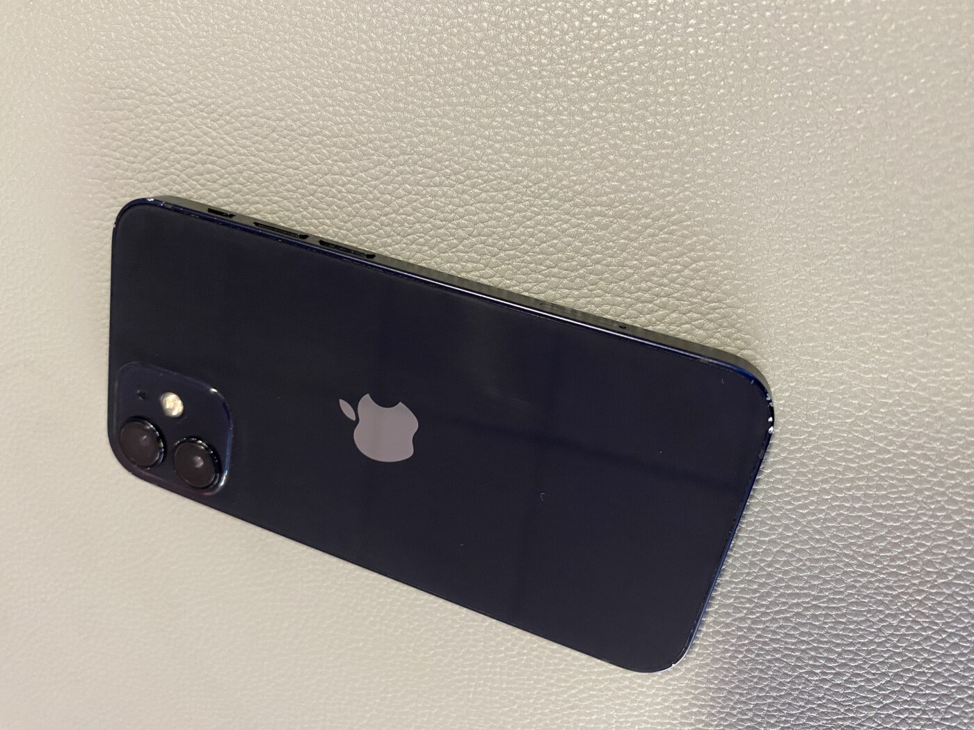 Iphone 12 mini photo 2