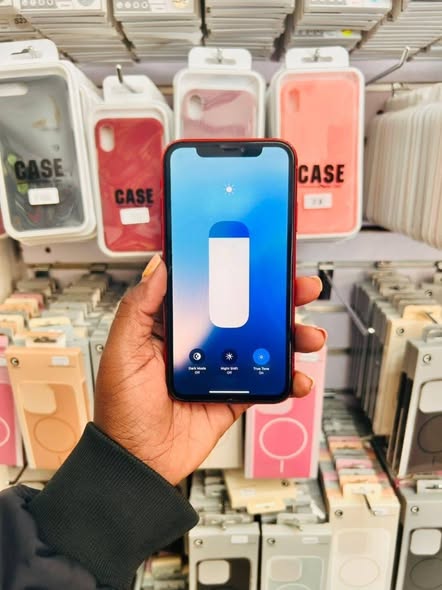 IPhone Xr 128GB photo 2