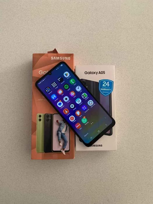 Samsung Galaxy A05 photo 1