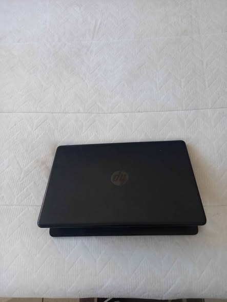 Hp Laptop photo 1