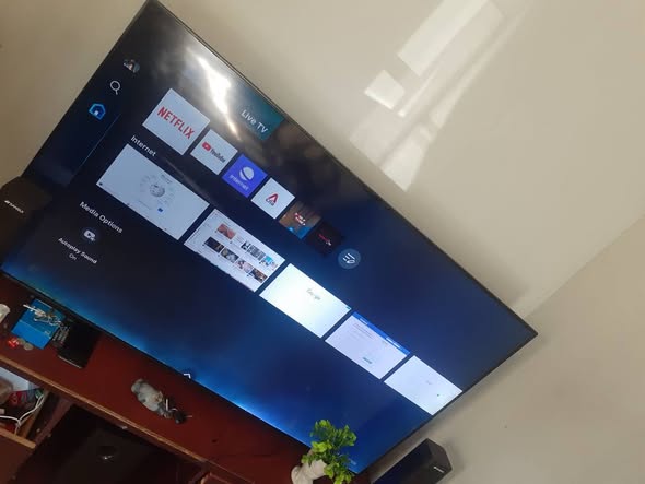 Samsung Smart TV photo 2