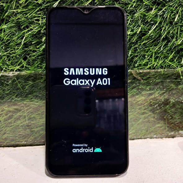 Samsung A01 photo 2