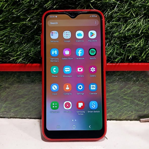 Samsung A01 photo 1
