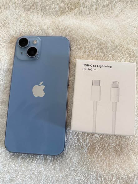 IPhone 14 photo 3