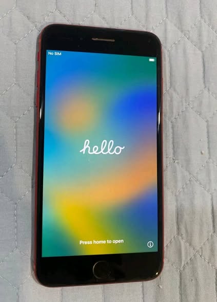IPhone 8 plus 64gb photo 1