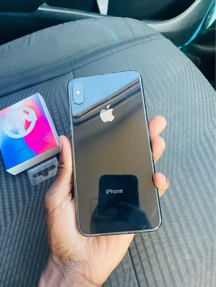 iPhone XS Max 256GB photo 2