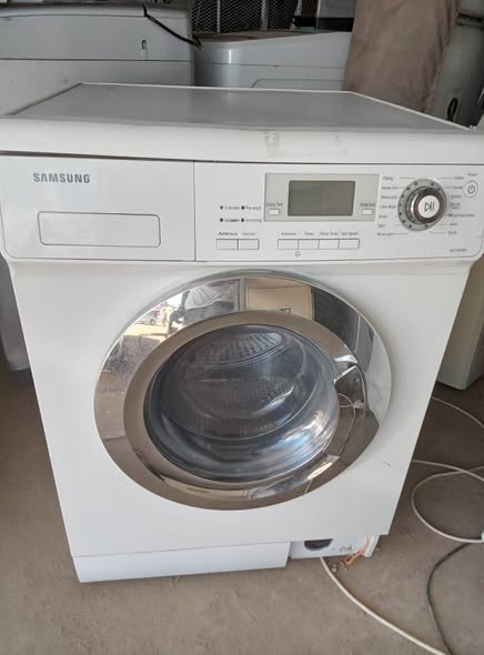 Samsung front loader automatic washing machine photo 2