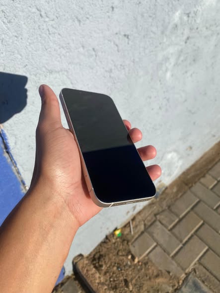 Iphone 13 photo 1