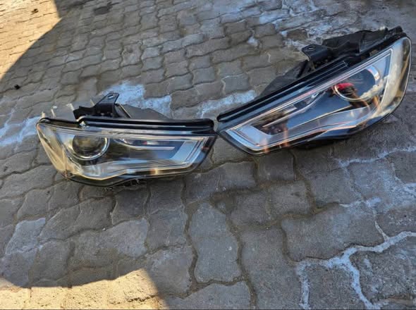 AUDI A3 FRONT LIGHTS photo 3
