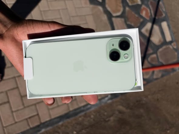 Iphone 15 photo 2