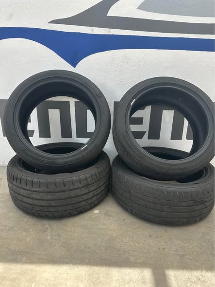 TYRES photo 2