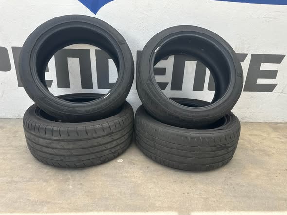 TYRES photo 3