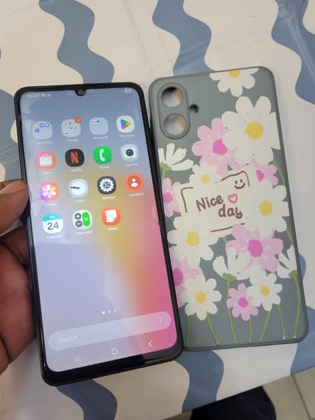 Samsung Galaxy A06 photo 3