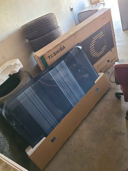 Toshiba 65inch smart TV photo 1