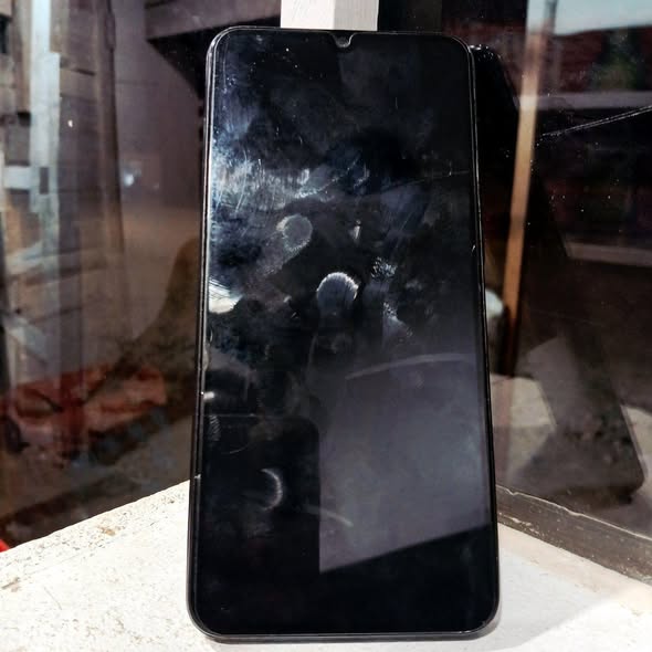 Samsung A30s  128gb photo 3