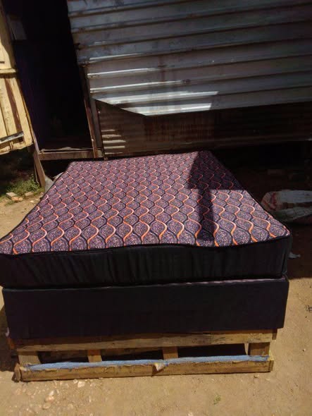 Double beds photo 3