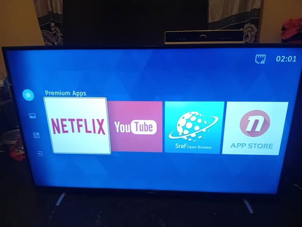Hisense 55 inch SMART TV photo 5