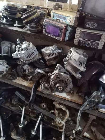 Parts photo 1