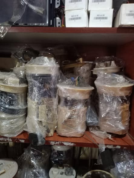 Parts photo 3
