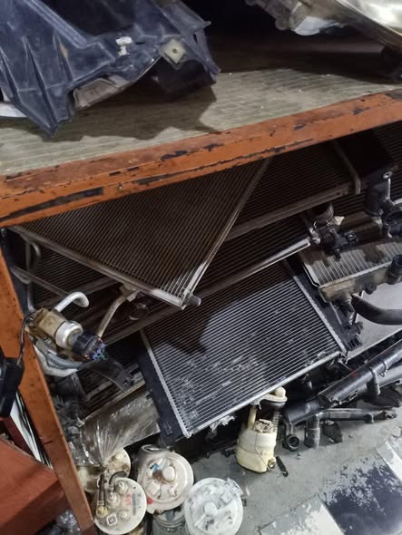 Parts photo 4