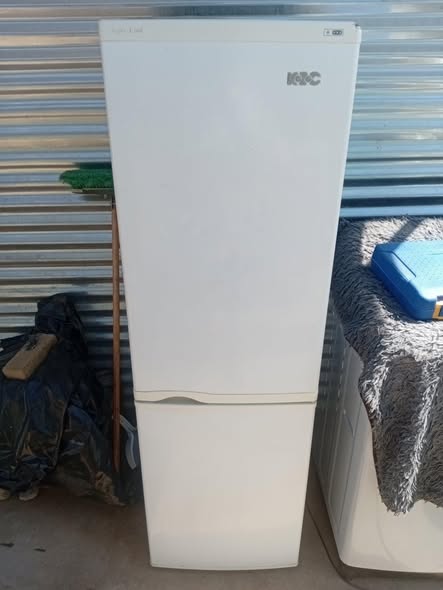 Kic fridge photo 1