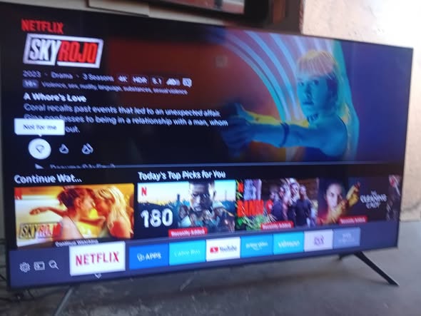 Samsung QLED 55 inch SMART TV photo 5