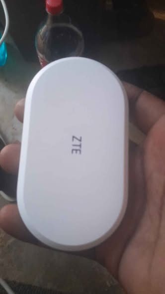 Pocket wifi photo 2