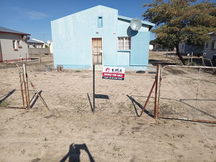 House for sale in Eenhana photo 1