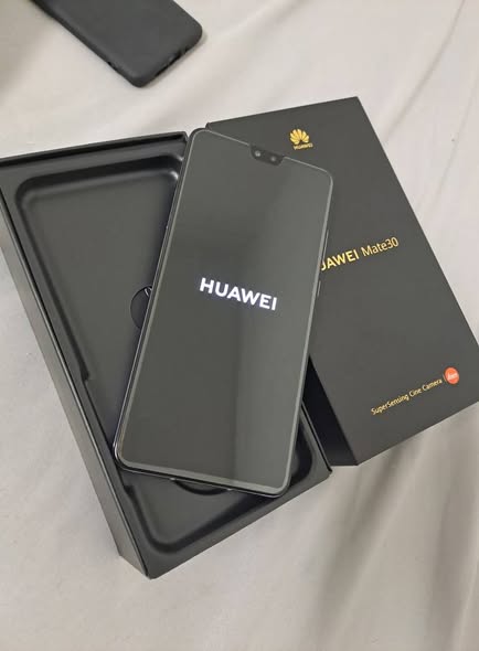 Huawei mate 30 photo 4