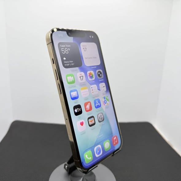 iPhone 13 Pro photo 1