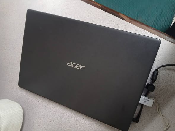 Laptop photo 1