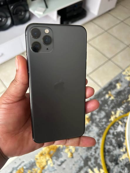 iPhone 11pro max photo 4