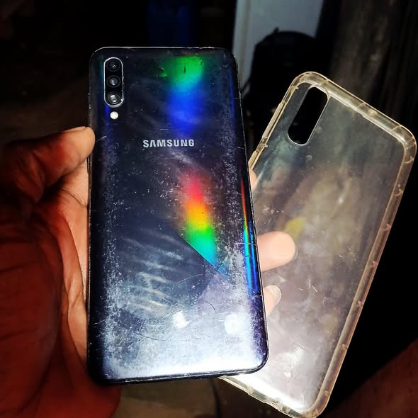 Samsung A30s  128gb photo 1