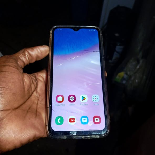 Samsung A30s  128gb photo 4