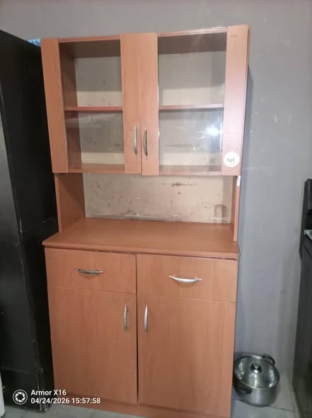 Kitchen cupboard photo 1