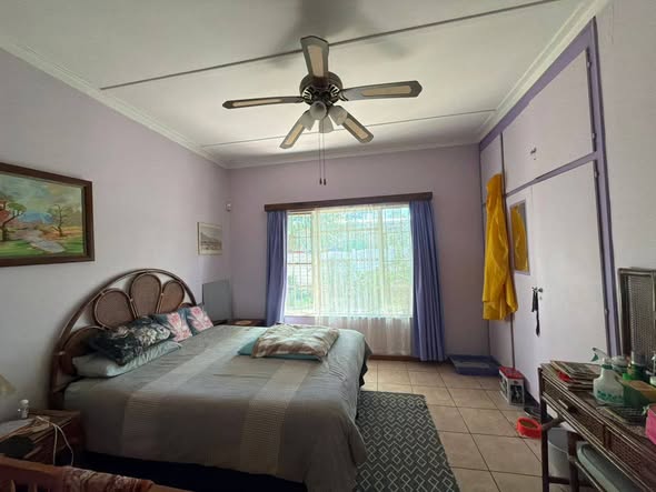 House for sale - Olympia photo 2